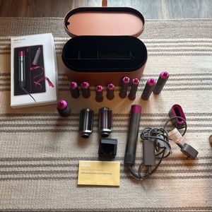 Dyson Airwrap with Long Barrels and Travel Case